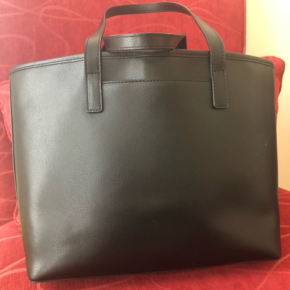 Beautiful Michael Kors Tote ❤️ - Picture 3 of 5